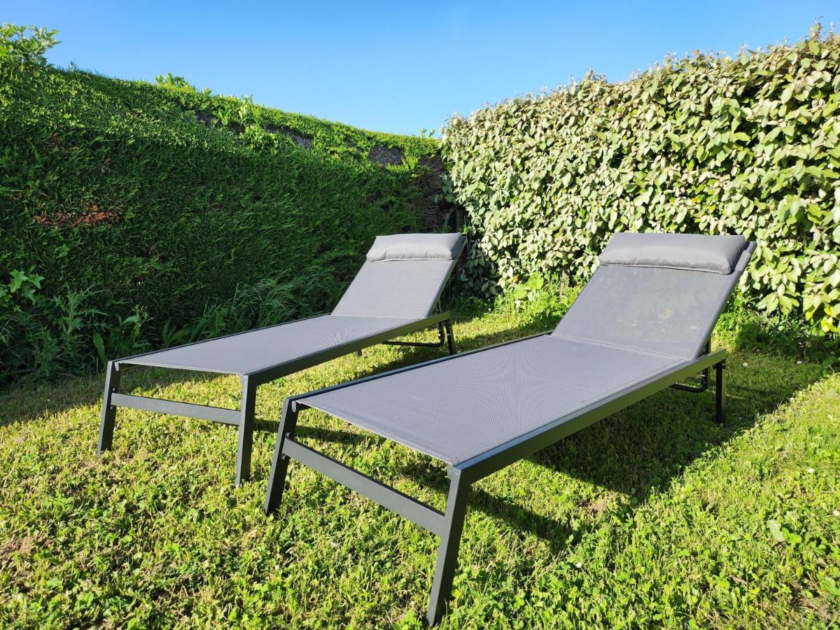 Holiday home Maison Les Dunes Avec Piscine Collective